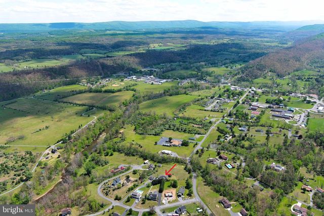 106 WATERVIEW DR, Capon Bridge, WV 26711