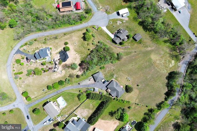 106 WATERVIEW DR, Capon Bridge, WV 26711