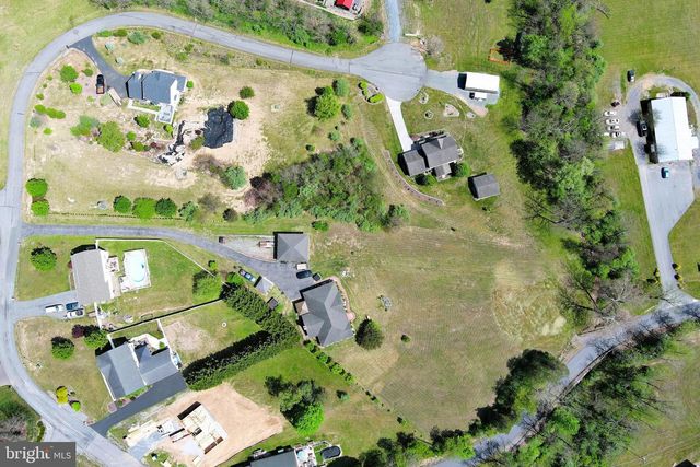 106 WATERVIEW DR, Capon Bridge, WV 26711
