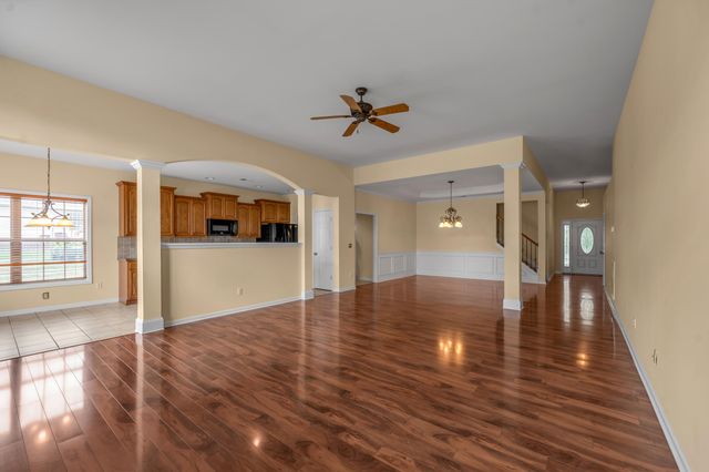 520 Madison Point Drive, Lexington, KY 40515