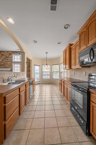 520 Madison Point Drive, Lexington, KY 40515