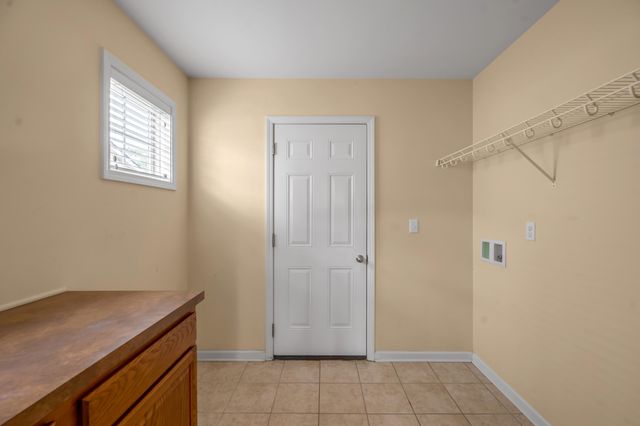 520 Madison Point Drive, Lexington, KY 40515