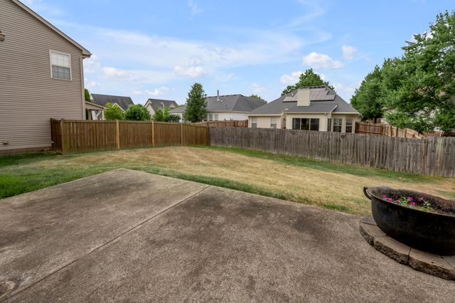 520 Madison Point Drive, Lexington, KY 40515