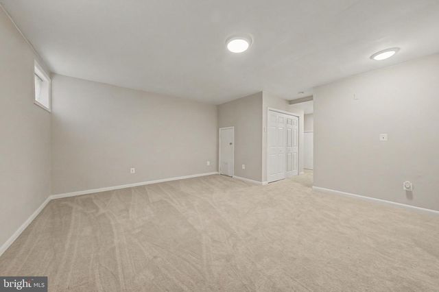 6952 COMPTON LN, Centreville, VA 20121