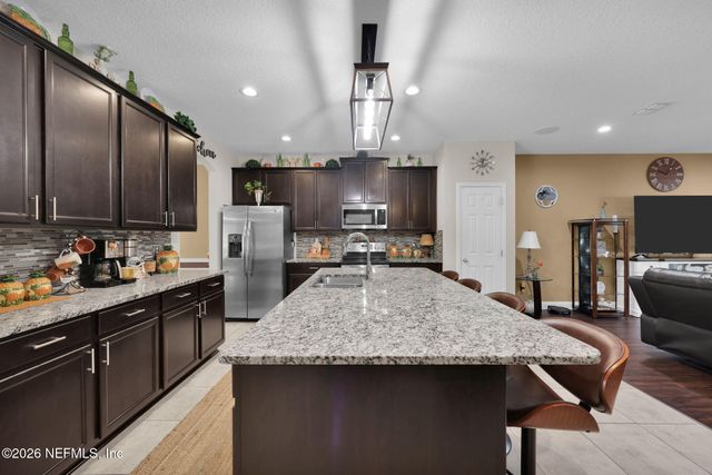 9910 PATRIOT RIDGE Drive, Jacksonville, FL 32221