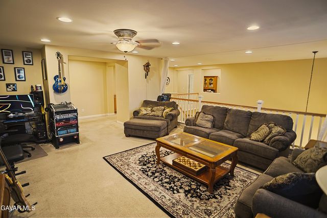 42545 Valley Vista Drive, Lancaster, CA 93536