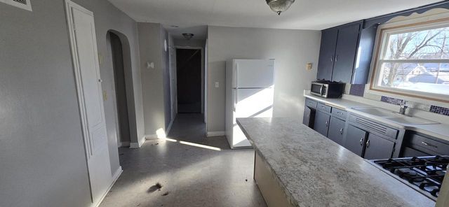 3754 S Rutland AVENUE, Saint Francis, WI 53235