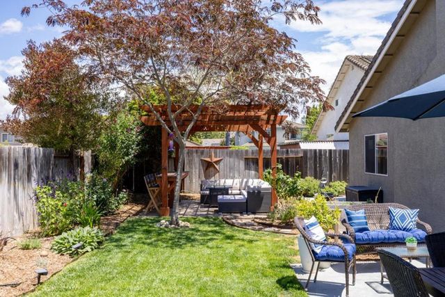 750 Ruger Court, Hollister, CA 95023