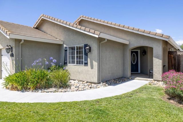 750 Ruger Court, Hollister, CA 95023