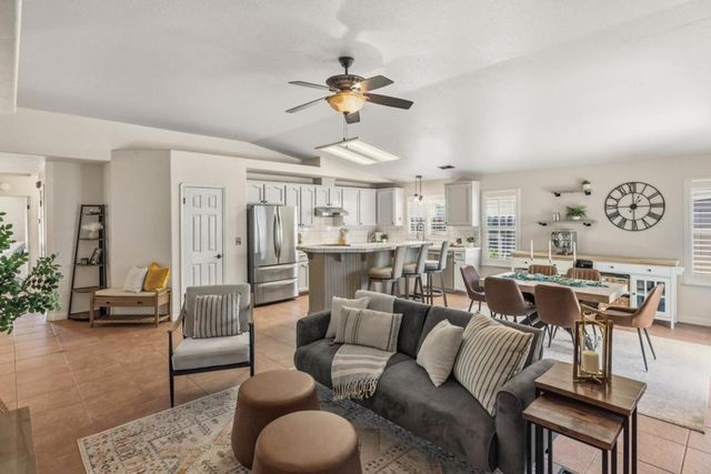 750 Ruger Court, Hollister, CA 95023