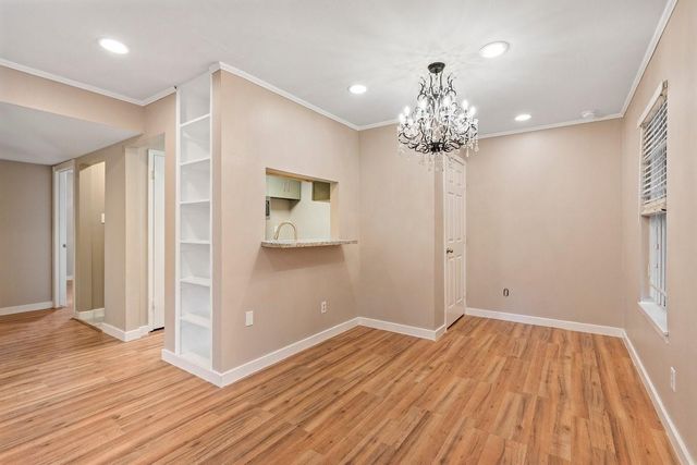 6401 Skyline Drive 5, Houston, TX 77057