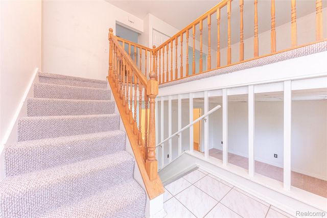 1795 David Court, Ann Arbor, MI 48105