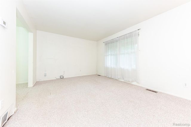 1795 David Court, Ann Arbor, MI 48105