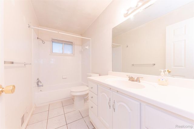 1795 David Court, Ann Arbor, MI 48105