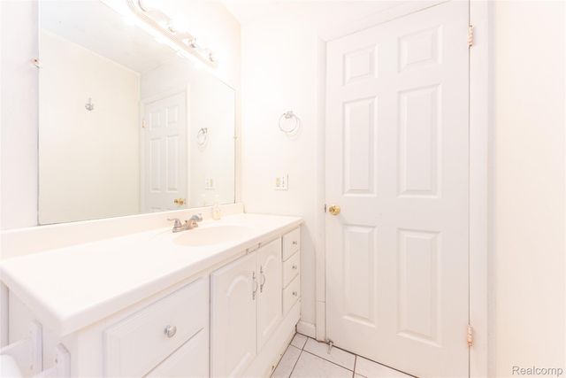 1795 David Court, Ann Arbor, MI 48105