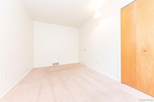 1795 David Court, Ann Arbor, MI 48105