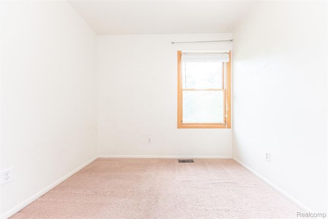 1795 David Court, Ann Arbor, MI 48105