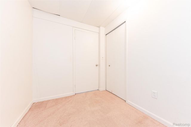 1795 David Court, Ann Arbor, MI 48105