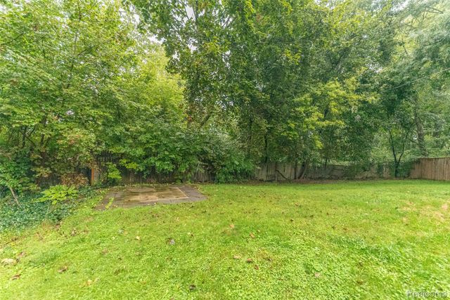 1795 David Court, Ann Arbor, MI 48105