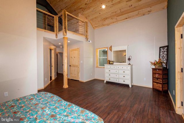 18184 CRAWFORD LN, Gordonsville, VA 22942