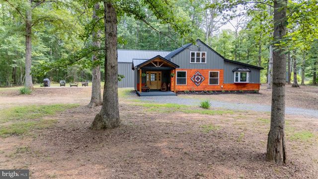 18184 CRAWFORD LN, Gordonsville, VA 22942