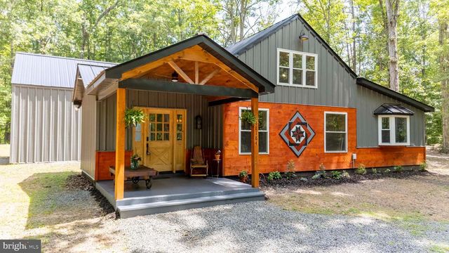 18184 CRAWFORD LN, Gordonsville, VA 22942