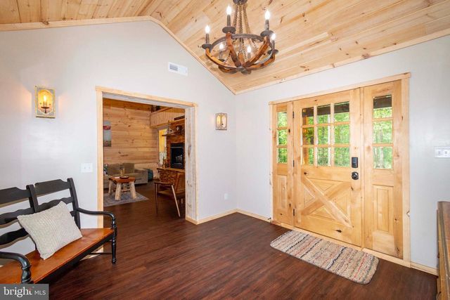 18184 CRAWFORD LN, Gordonsville, VA 22942