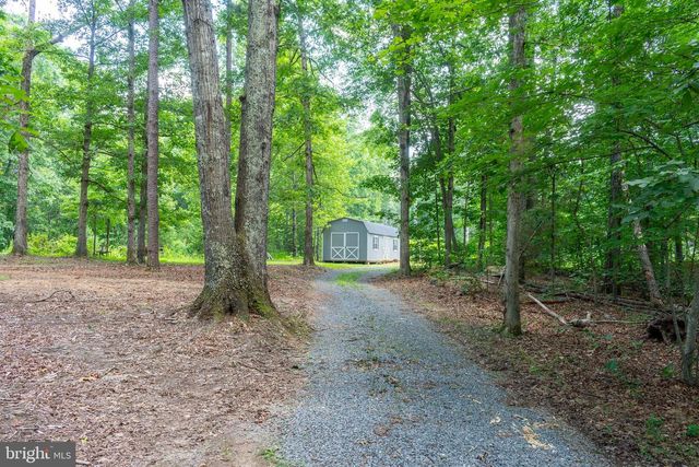 18184 CRAWFORD LN, Gordonsville, VA 22942