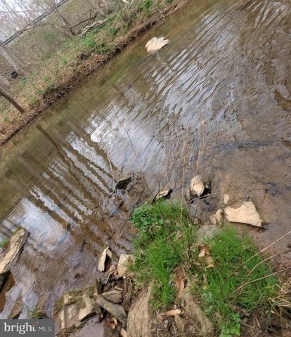 18184 CRAWFORD LN, Gordonsville, VA 22942