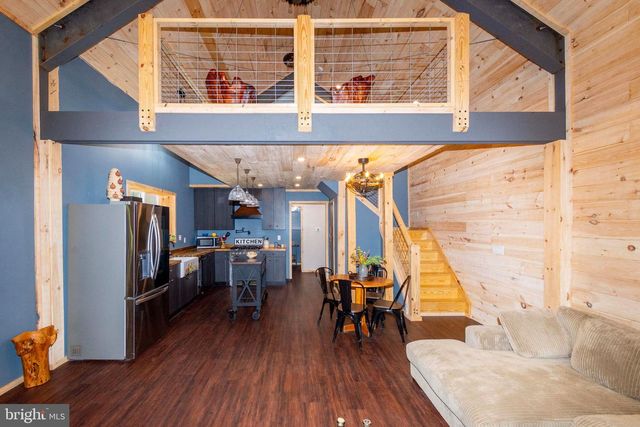 18184 CRAWFORD LN, Gordonsville, VA 22942