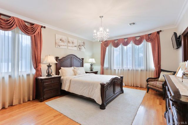 80-49 221st Street, Hollis Hills, NY 11427