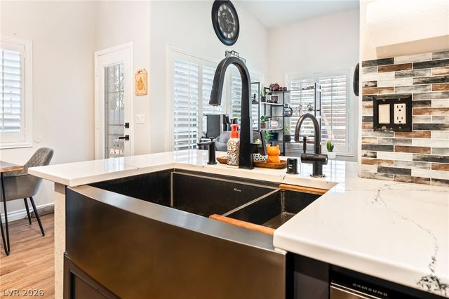 3324 Indian Moon Drive, Las Vegas, NV 89129