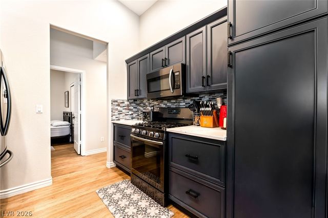 3324 Indian Moon Drive, Las Vegas, NV 89129