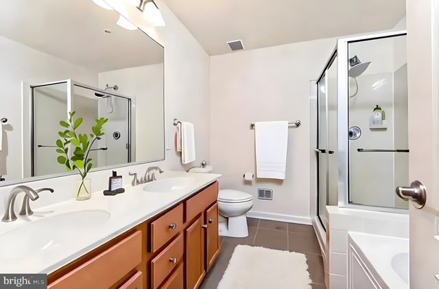 15250 TORBAY WAY, Woodbridge, VA 22191