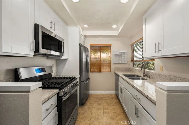 162 Echo Run, Irvine, CA 92614