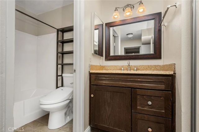 162 Echo Run, Irvine, CA 92614