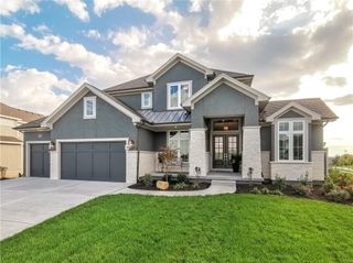 15915 Glenfinnan Way, Loch Lloyd, MO 64012