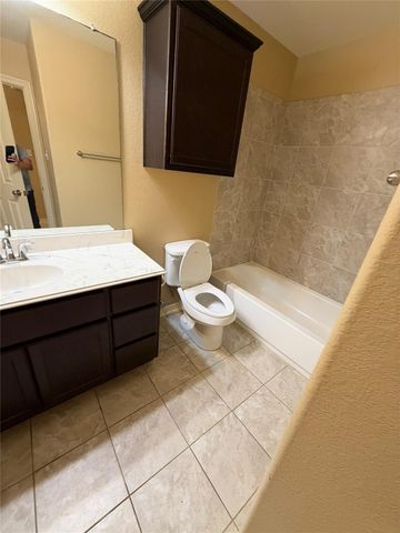 8031 Canyon Street, Houston, TX 77051