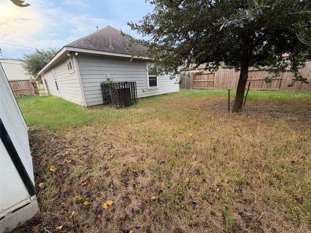 8031 Canyon Street, Houston, TX 77051
