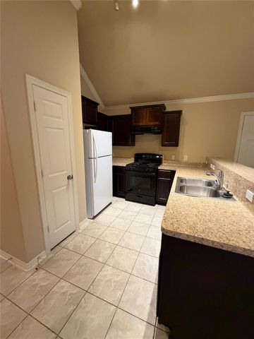 8031 Canyon Street, Houston, TX 77051