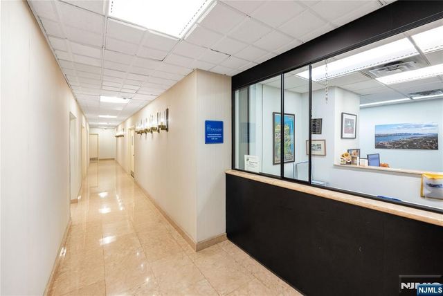200 Winston 109, Cliffside Park, NJ 07010