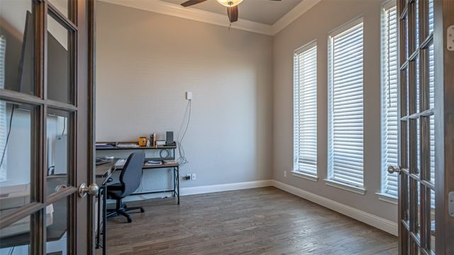 405 Venadito Drive, Godley, TX 76044