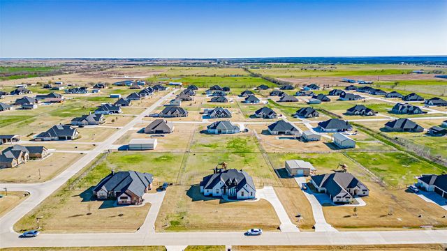405 Venadito Drive, Godley, TX 76044