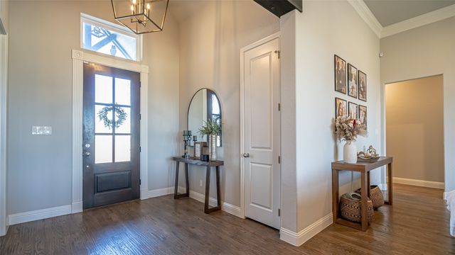 405 Venadito Drive, Godley, TX 76044