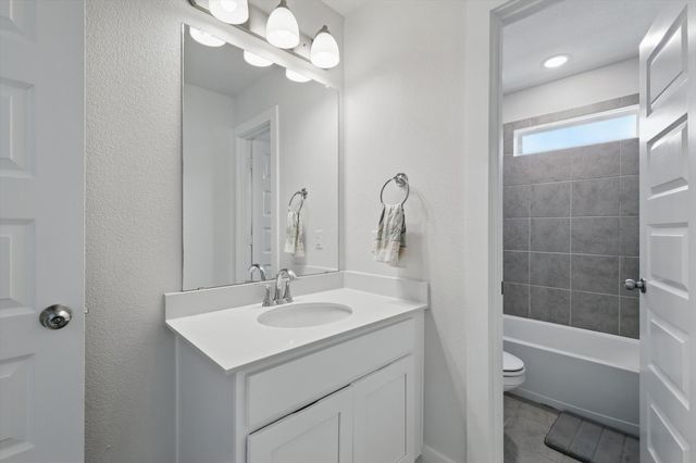 7640 Resting Mews, North Richland Hills, TX 76182
