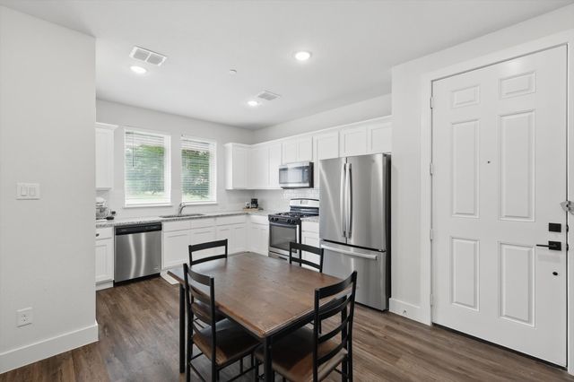 7640 Resting Mews, North Richland Hills, TX 76182