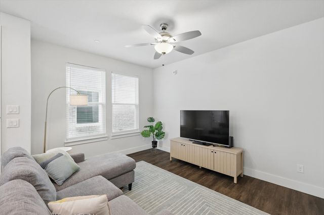 7640 Resting Mews, North Richland Hills, TX 76182