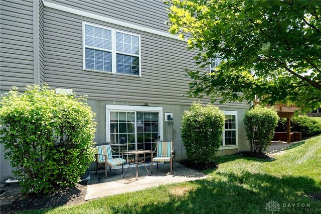1901 Whispering Tree Drive, Miamisburg, OH 45342
