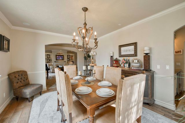 4504 E Spruce Drive, Springfield, MO 65809