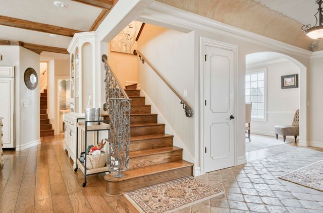 4504 E Spruce Drive, Springfield, MO 65809